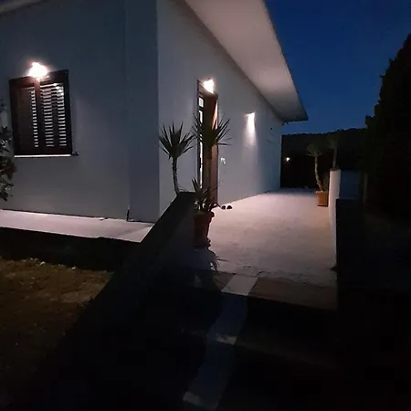 A&a House Hétvégi ház